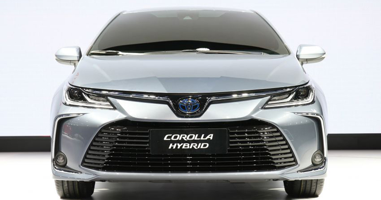 ចេញហើយ! Corolla Altis ឆ្នាំ ២០១៩ ថែមម៉ូដែល Hybrid និង GR Sport តម្លៃ ៣ ម៉ឺនដុល្លារ